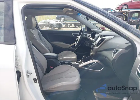 2012 Hyundai Veloster Base W/Gray from USA, damaged, VIN KMHTC6AD6CU063301